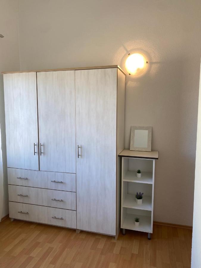 Apartments Lolo Privlaka  Ngoại thất bức ảnh