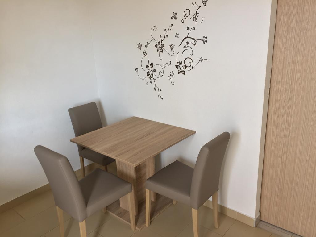 Apartments Lolo Privlaka  Ngoại thất bức ảnh